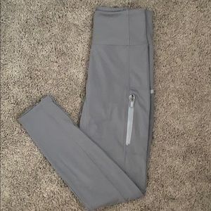 Fabletics compression fit leggings